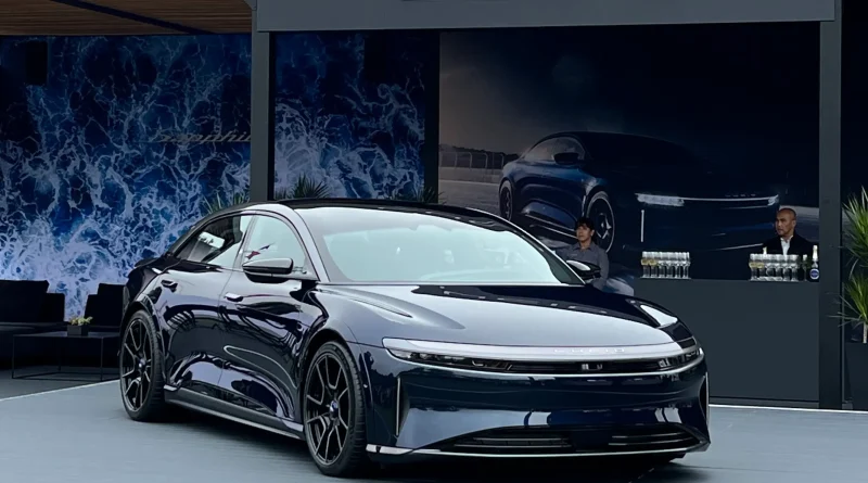 Lucid Motors Debuts the Lucid Air Sapphire